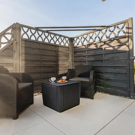 Blue Wave By Renters Ustronie Morskie